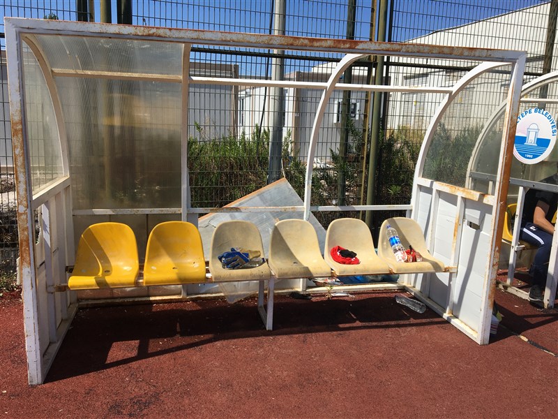 BU YEDEK KULÜBELERİNİ YENİLEYECEK BİR YARDIMSEVER ARANIYOR