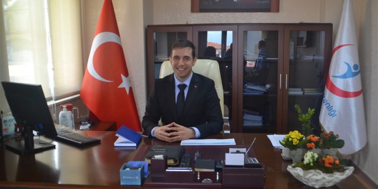 CEM BURAK YILMAZER KARTAL AĞIZ VE DİŞ SAĞLIĞI MERKEZİ BAŞHEKİMİ OLDU