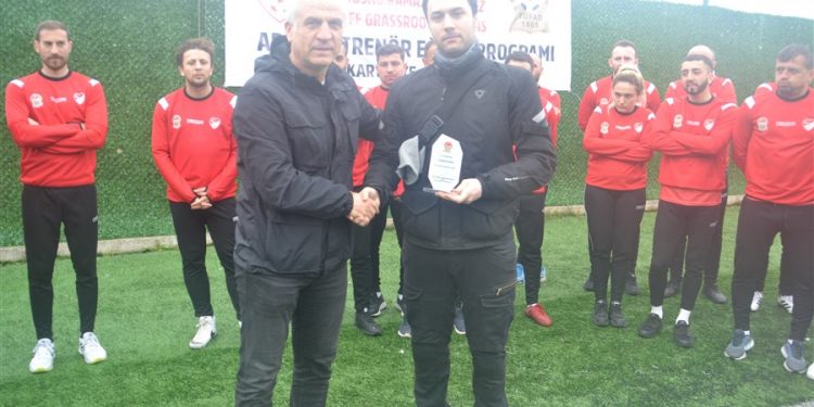 HÜSNÜ RAMAZAN KURTEZ UNUTULMADI