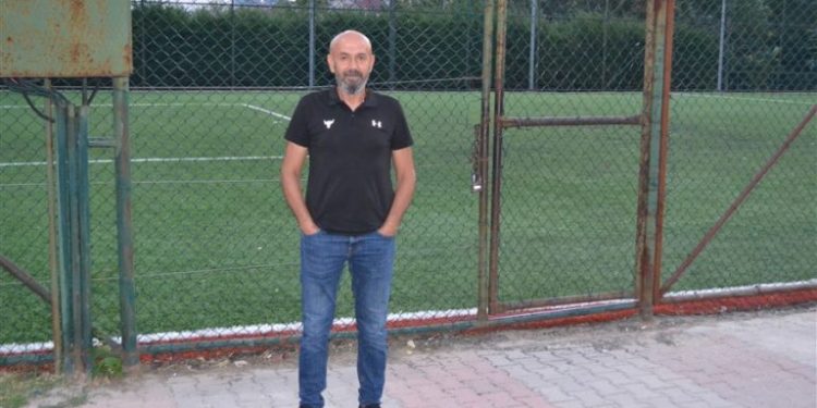 MEHMET KARAAĞAÇ 2 KULÜBÜN BAŞKANLIĞINI YAPIYOR