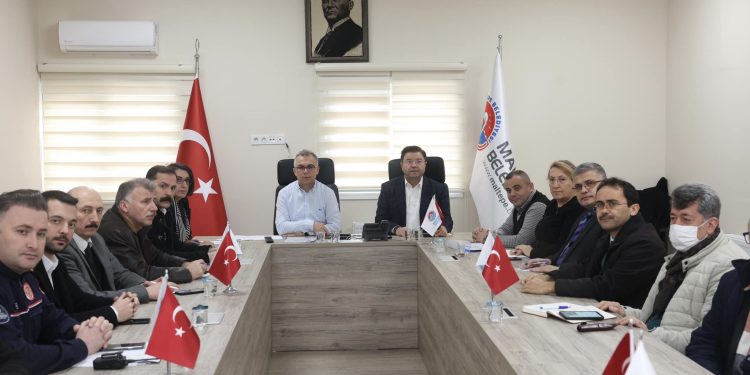 MALTEPE DEPREMDE TEK YÜREK OLDU