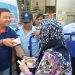 ALİ KILIÇ AŞURE DAĞITTI