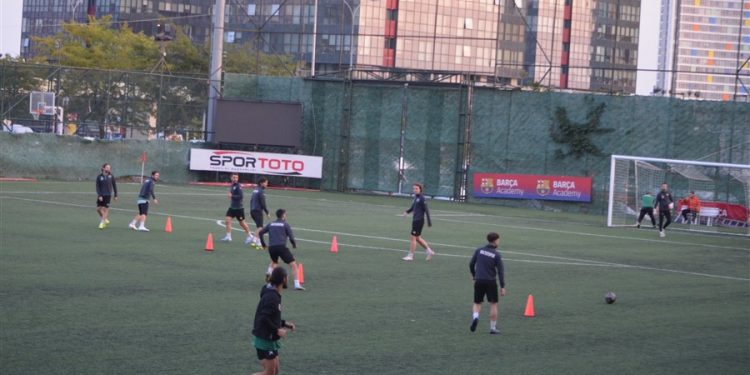 MALTEPE SPOR KENARLARA OYUN YAN ORTA VE SONUÇLANDIRMA ÇALIŞTI