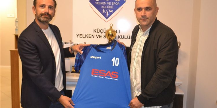 ALPER ÖZTÜRK KÜÇÜKYALI YELKEN SPOR KULÜBÜNÜN SPONSORU OLDU