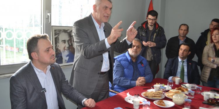 KADEM EKŞİ AMATÖRLERE SPOR TESİSLERİ MÜJDESİ VERDİ