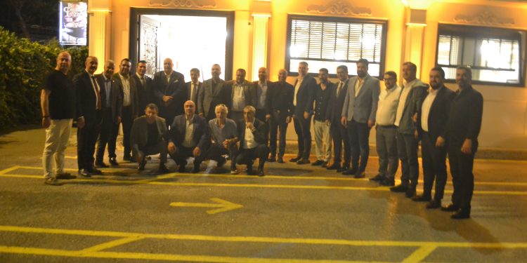BİTLİS  ÖZGÜZELDERE SPOR’A  DESTEK TOPLANTISI YAPILDI