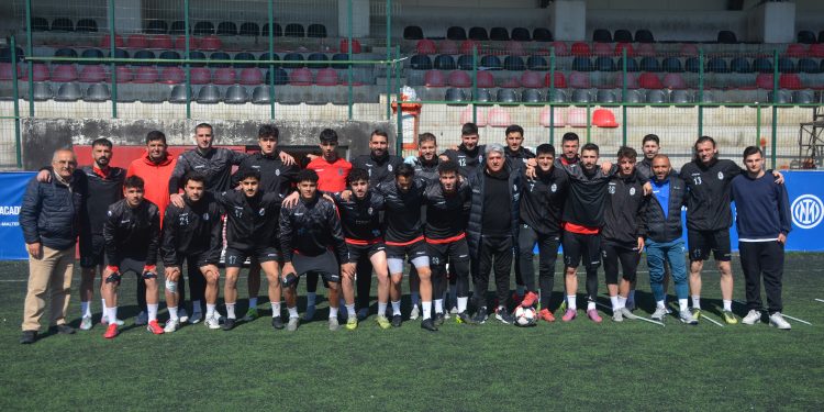 GÜLSUYUSPOR KARAMÜRSEL MAÇI HAZIRLIKLARINI TAMAMLADI
