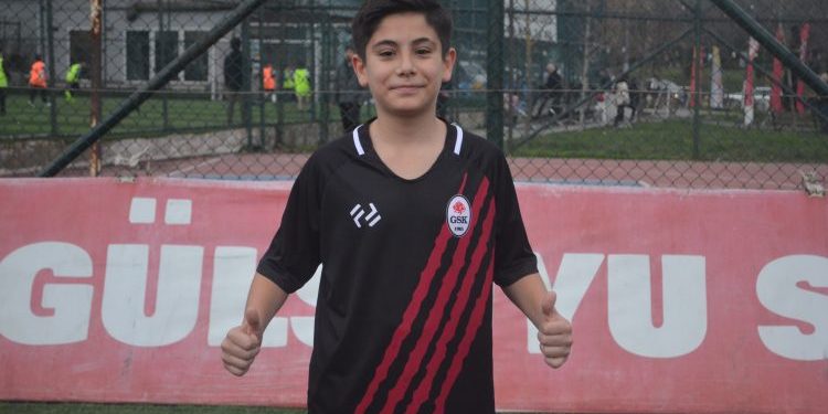 ALİ ASAF DOĞAN 5 MAÇTA 7 GOL ATTI