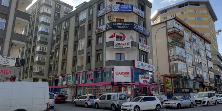 ARTVİN KÜLTÜR EVİ MALTEPE’DE