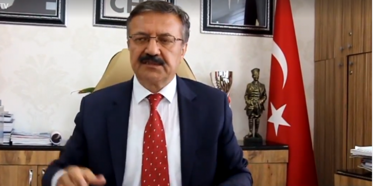 DOST’UN ATTIĞI GÜL YARALADI BİZİ