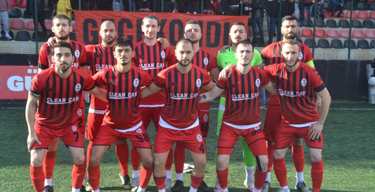 GÜLSUYUSPOR- KÜÇÜKÇEKMECESPOR