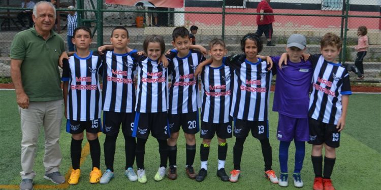 KARTAL 1949 GENÇLİK : 3 GÜLSUYU SPOR: 0