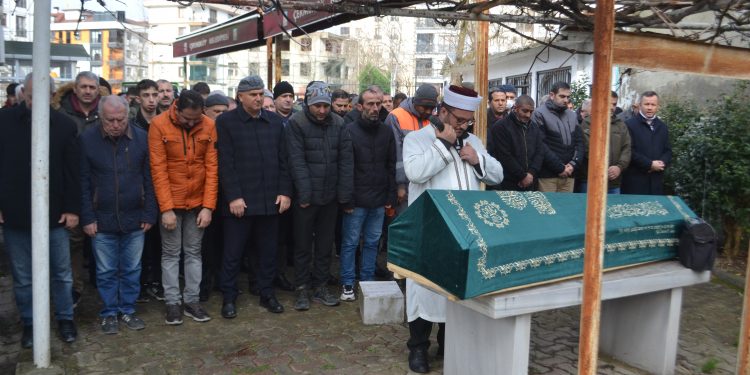 KENAN ÜNAL SON YOLCULUĞUNA UĞURLANDI
