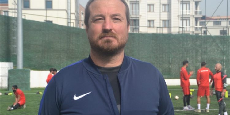 FATİH AŞIK BEYLERBEYİ 1911 F.K İLE YOLLARINI AYIRDI