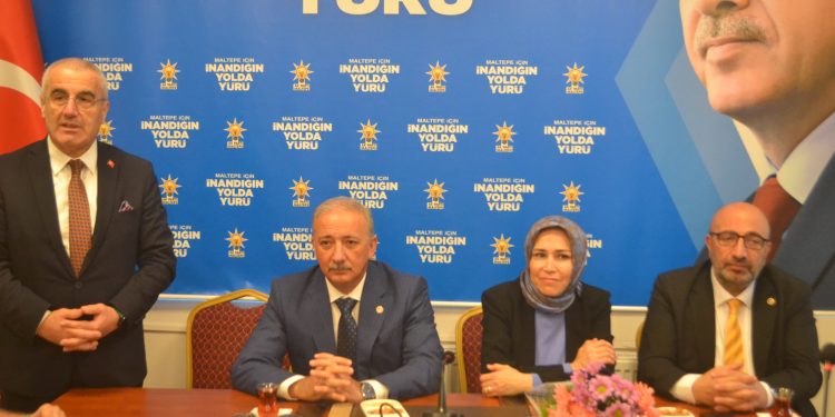 AK PARTİ MİLLETVEKİLLERİ MALTEPE’DE
