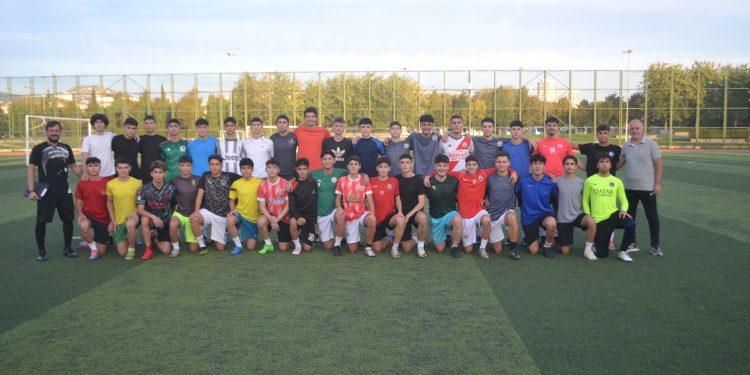 MALTEPE SPOR U-18 YAŞ TAKIMI ÇALIŞIYOR