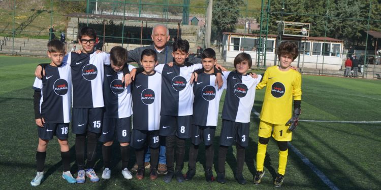 U-12 YAŞ LİGİ 45.GRUPTA: KARTAL 1949 – GİRNE GENÇLİK