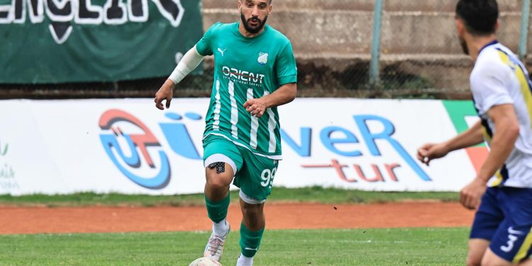 HAKAN ÖZTÜRK ATIYOR YEŞİL YALOVA F.K SPOR KAZANIYOR