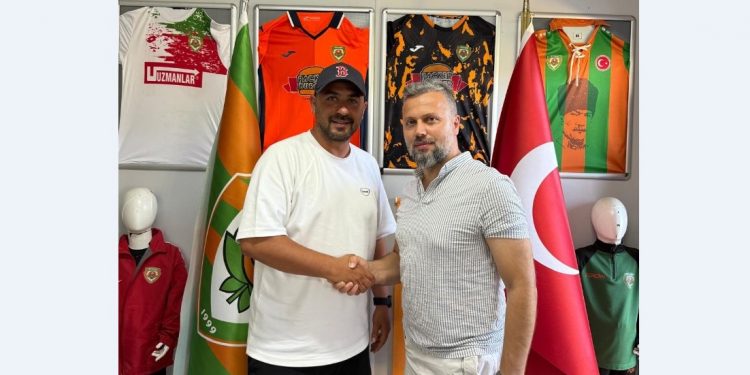 RIDVAN AKSOY GİRNESPOR İLE ANLAŞTI