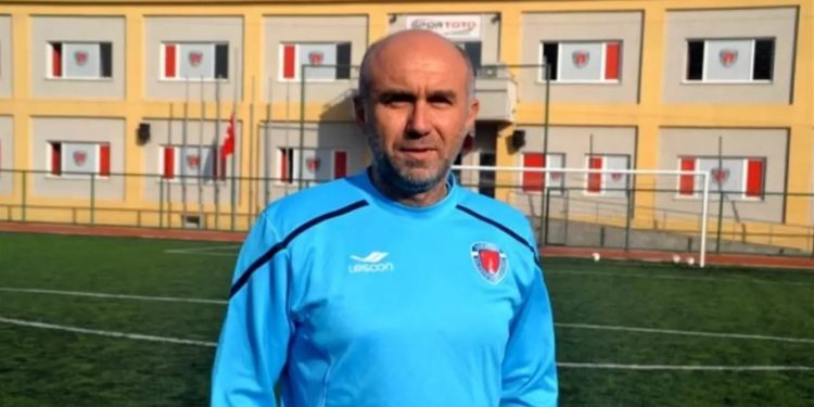 TUĞRUL METİN SERHAT ARDAHANSPOR İLE ANLAŞTI