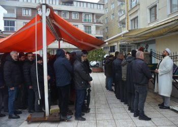 NEŞE KASIMOĞLU SON YOLCULUĞUNA UĞURLANDI