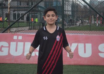 ALİ ASAF DOĞAN 5 MAÇTA 7 GOL ATTI