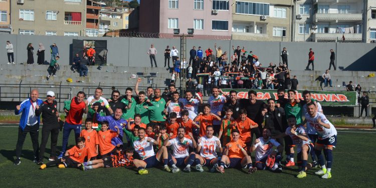 GİRNE GENÇLİK SPOR 3.TURA YÜKSELDİ