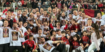 GÖLCÜKSPOR TFF 3.LİGDE