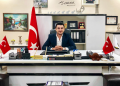 KIZINA VE OĞLUNA HEM BABALIK HEM DE ANNELİK YAPAN GÜZEL İNSAN FİKRET YÜZÜGÜLER