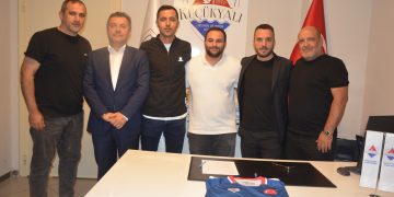 KÜÇÜKYALI YELKEN SPOR TEKNİK EKİBİ BELLİ OLDU