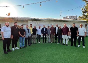 AYKUT DOĞAN ESENKENT SPOR KULÜBÜNÜ ZİYARET ETTİ