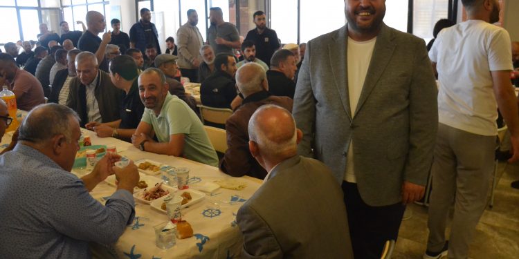 EMRAH ÖNCEL MEVLİD YEMEĞİ DÜZENLEDİ